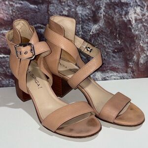Via Spiga Nude Leather Criss Cross Buckle Strap Block Heels Sandals Size 6M